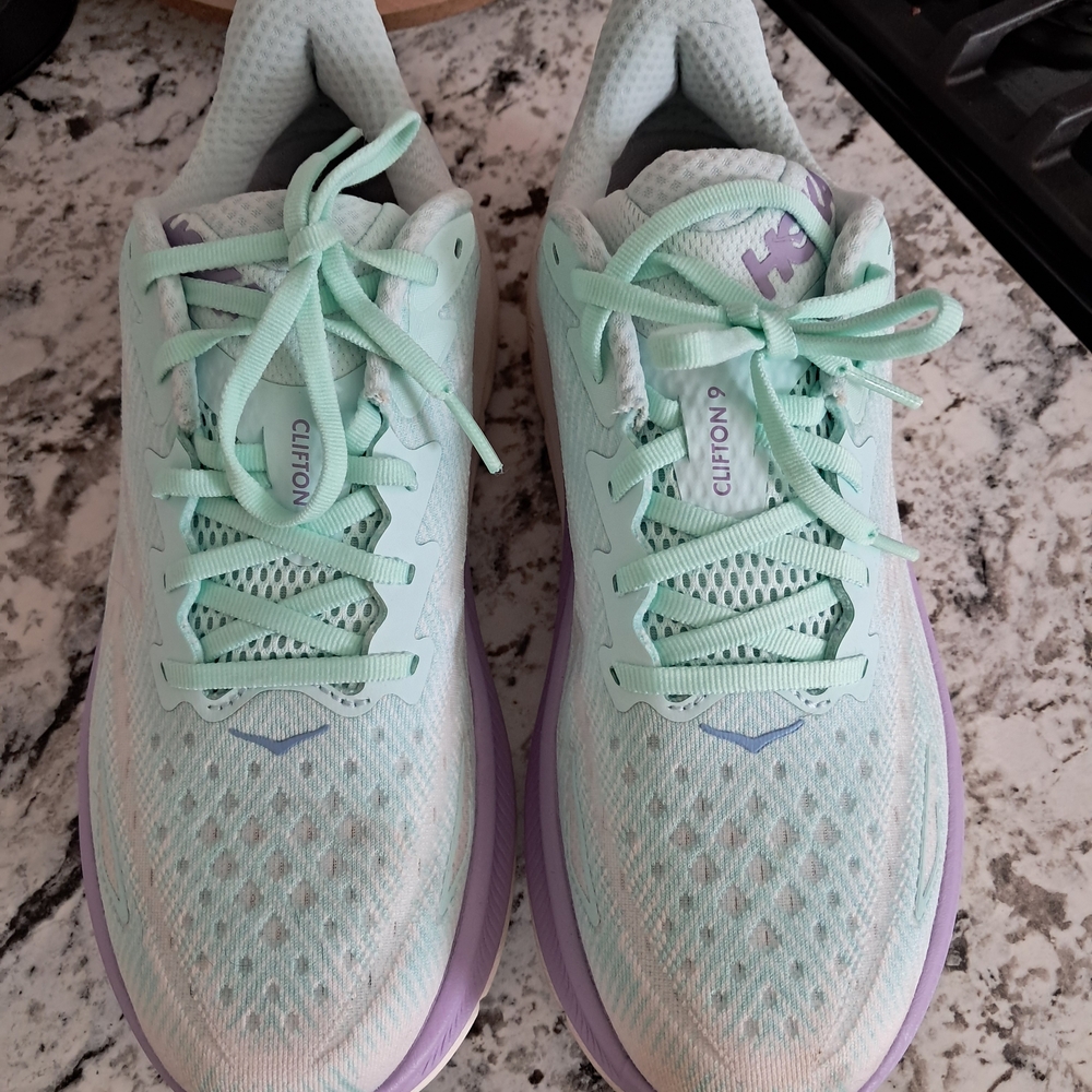 Hoka Clifton 9 Women's Sneakers in Mint and Lavender